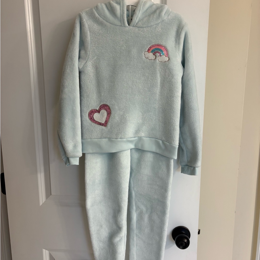 Derek Heart Light Blue Plush Hoodie Set With Heart Patch